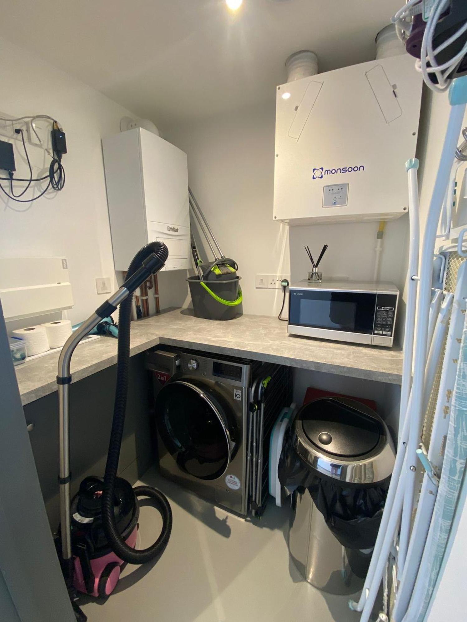 2 The View Apartments Ilfracombe - Seafront, Parking, Lift, Ev Exteriör bild