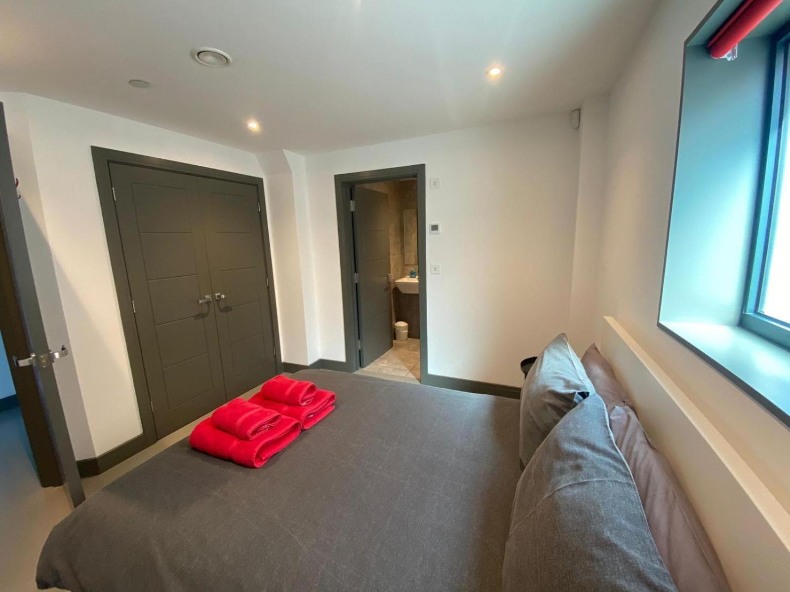 2 The View Apartments Ilfracombe - Seafront, Parking, Lift, Ev Exteriör bild
